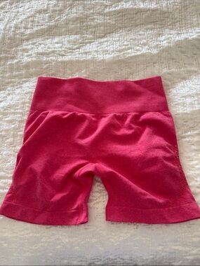 Women's Athletic Seamless High-Waist Shorts - Pink